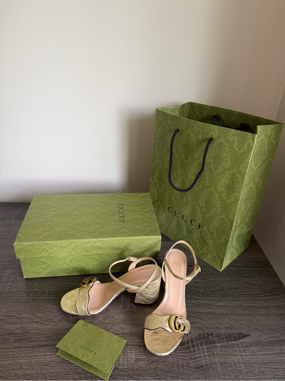 Gucci Marmont  Gold Metallic Block-Heel Sandals with Double G, size 35.5